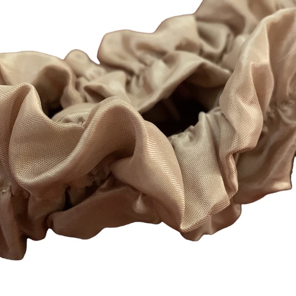 Decorative cord cover satin ruched Velcro closure antique gold - Picture 8 of 15